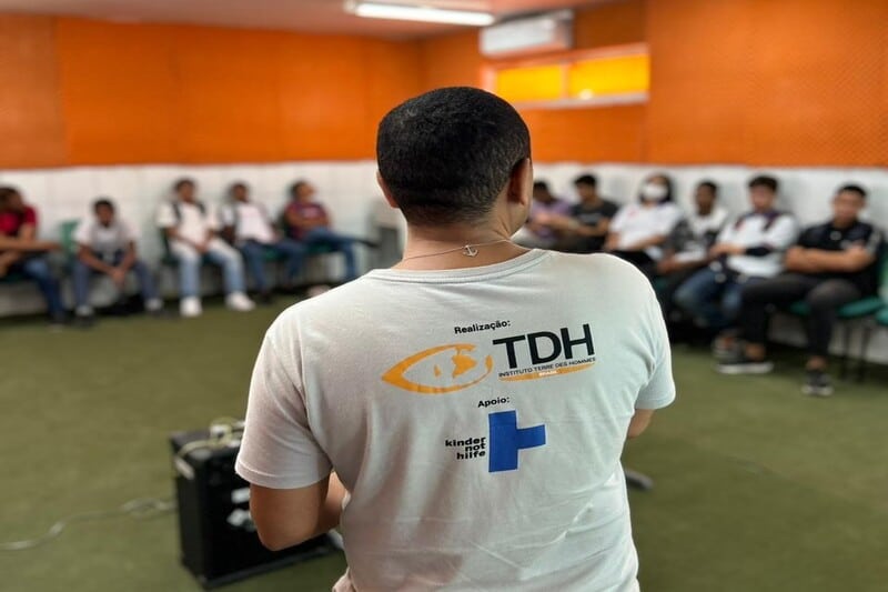 Por meio de uma abordagem plural, Elos de Proteção promove a autoproteção de jovens e adolescente de Fortaleza  