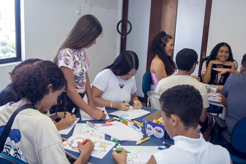 Escolas do Ceará recebem novo material educativo sobre prevenção de violências